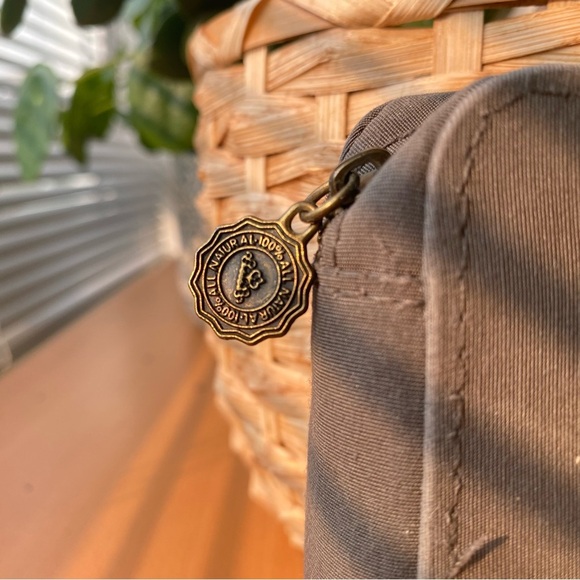 3/$40 🦙 The Bodyshop Hemp Bag & Saje Zip-Up Pouch - Picture 2 of 12